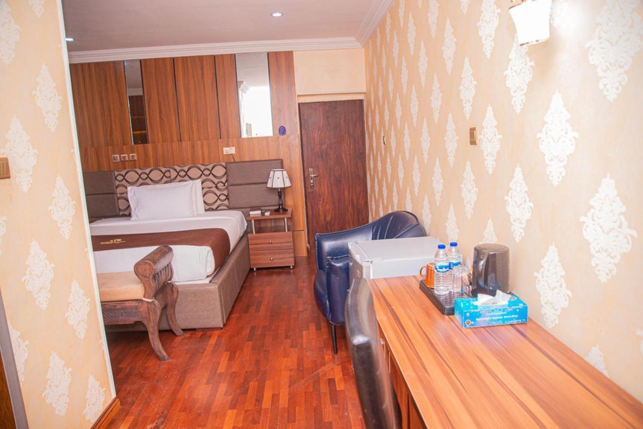Mahogany Hotel And Suites Ibadan Eksteriør bilde